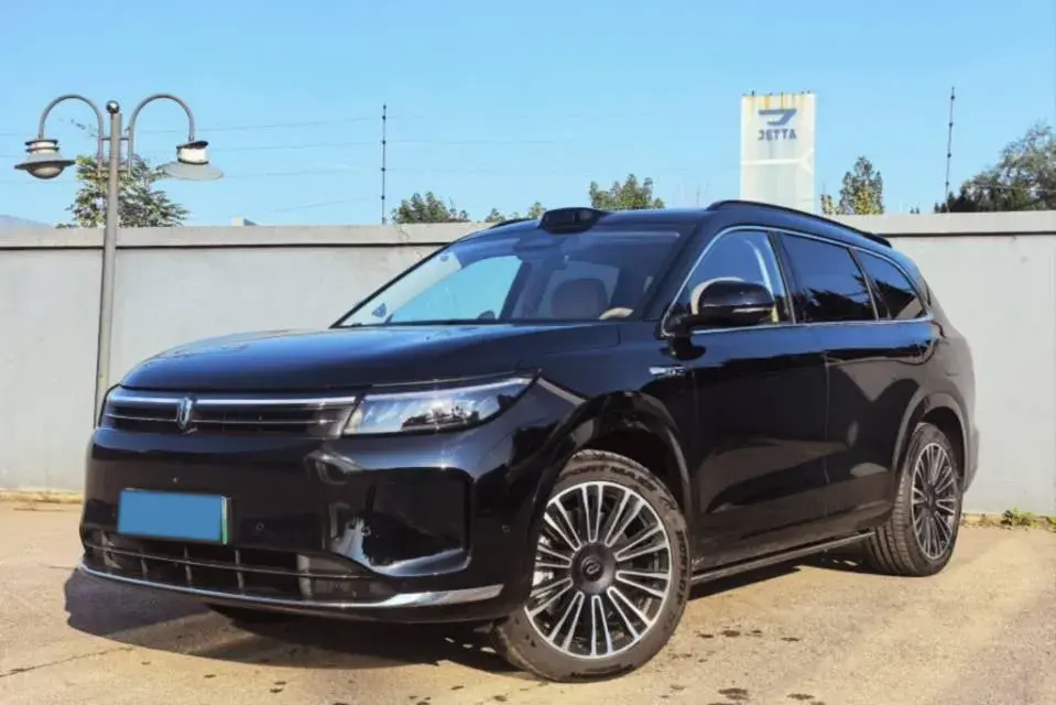 2024 AITO AITO view 1