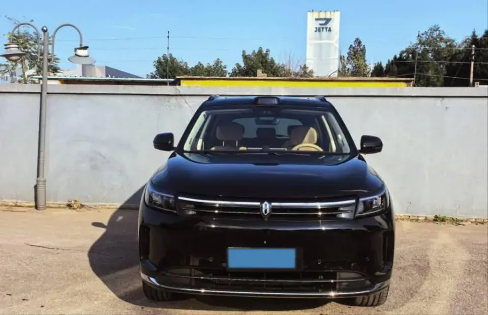 2024 AITO AITO thumbnail 2