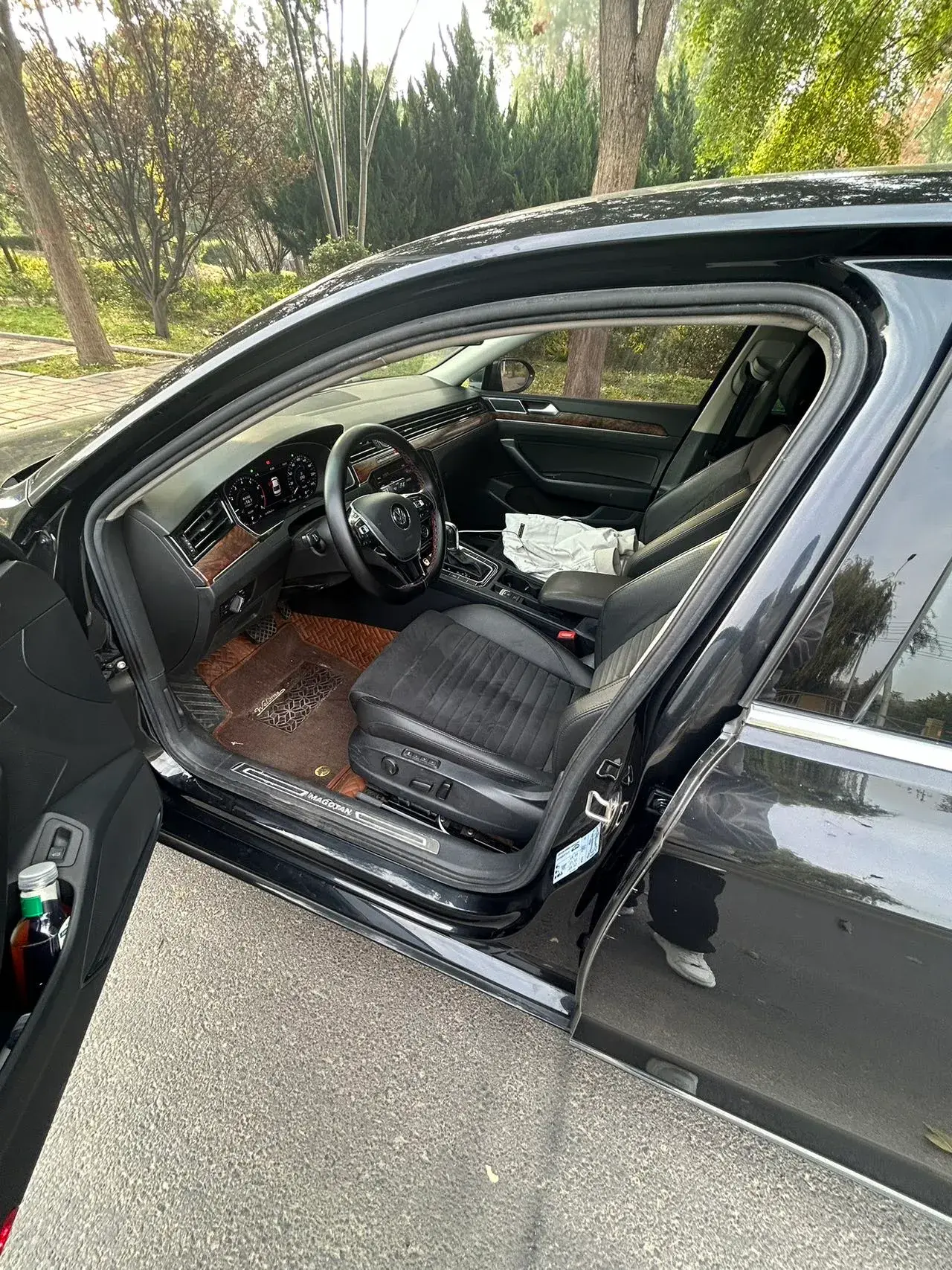 2018 VOLKSWAGEN MAGOTAN thumbnail 3