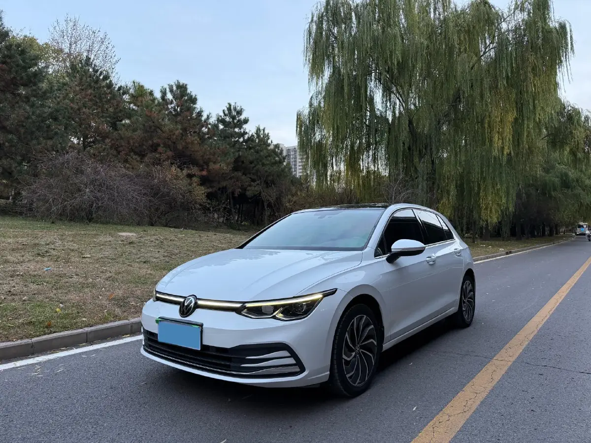 2021 Volkswagen Golf 1.4T 150HP L4 7DCT