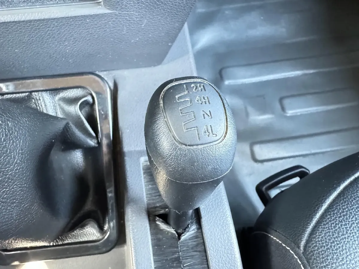 2020 BAW Warrior Pickup 2.4T 211HP L4 6MT,autocango,china used car exporter,china ev exporter,chinese used car exporter,chinese used ev exporter