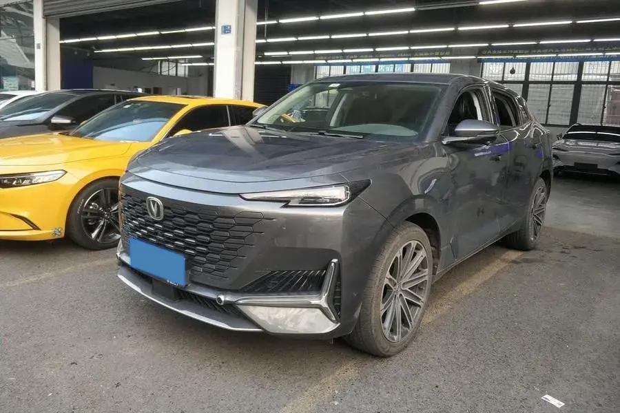 2021 ChangAn UNI-K 2.0T 233HP L4 8AT