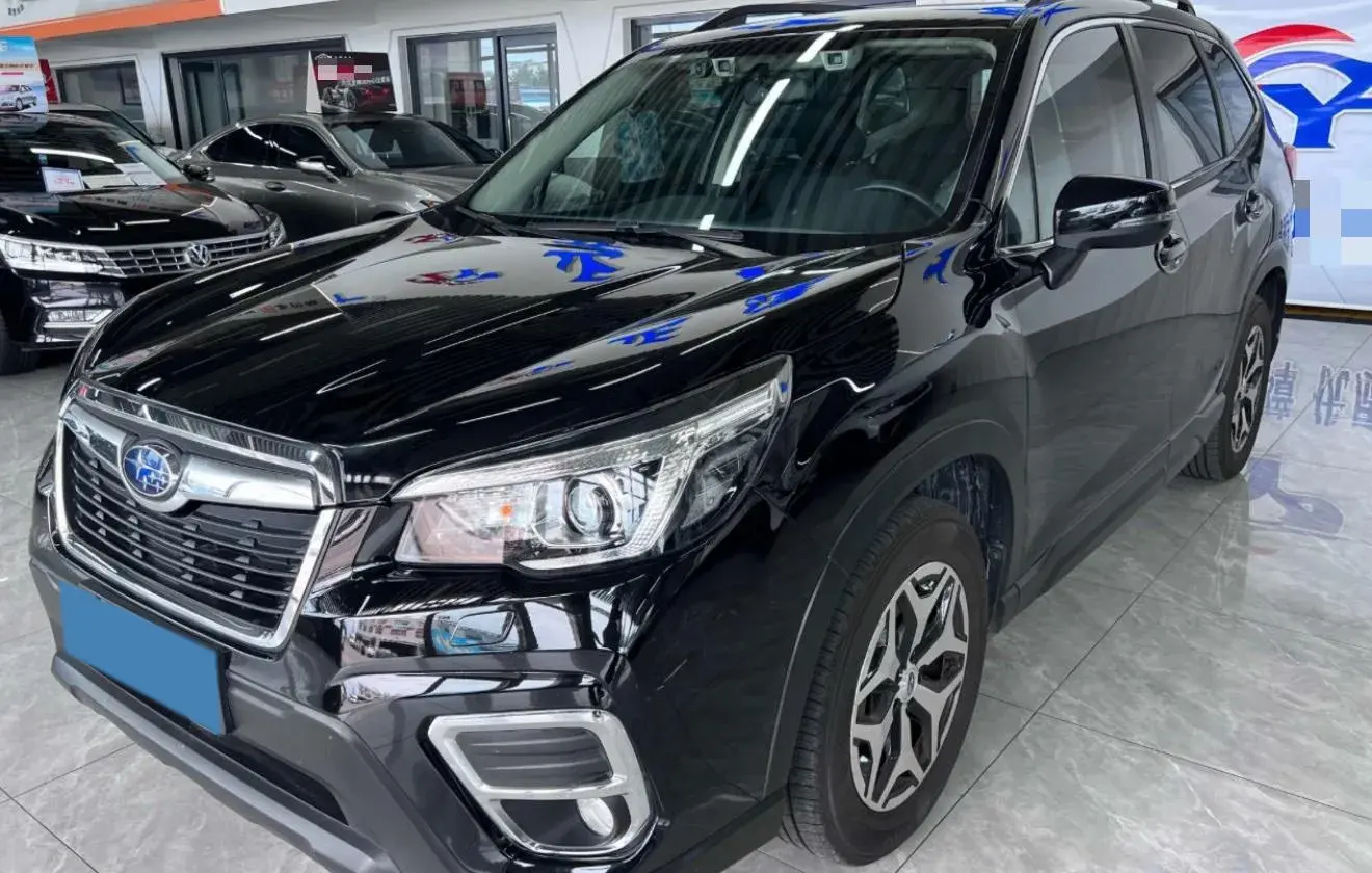 2021 SUBARU FORESTER view 1