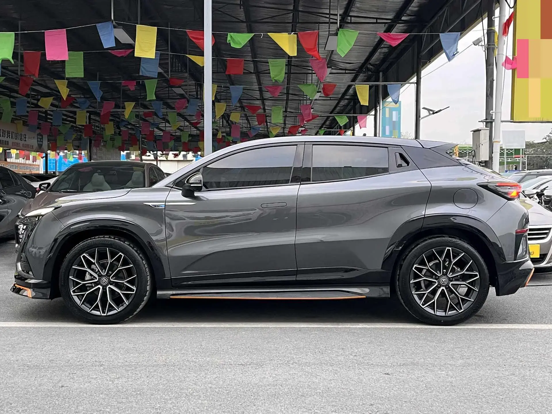 2022 CHANGAN UNI-T thumbnail 3