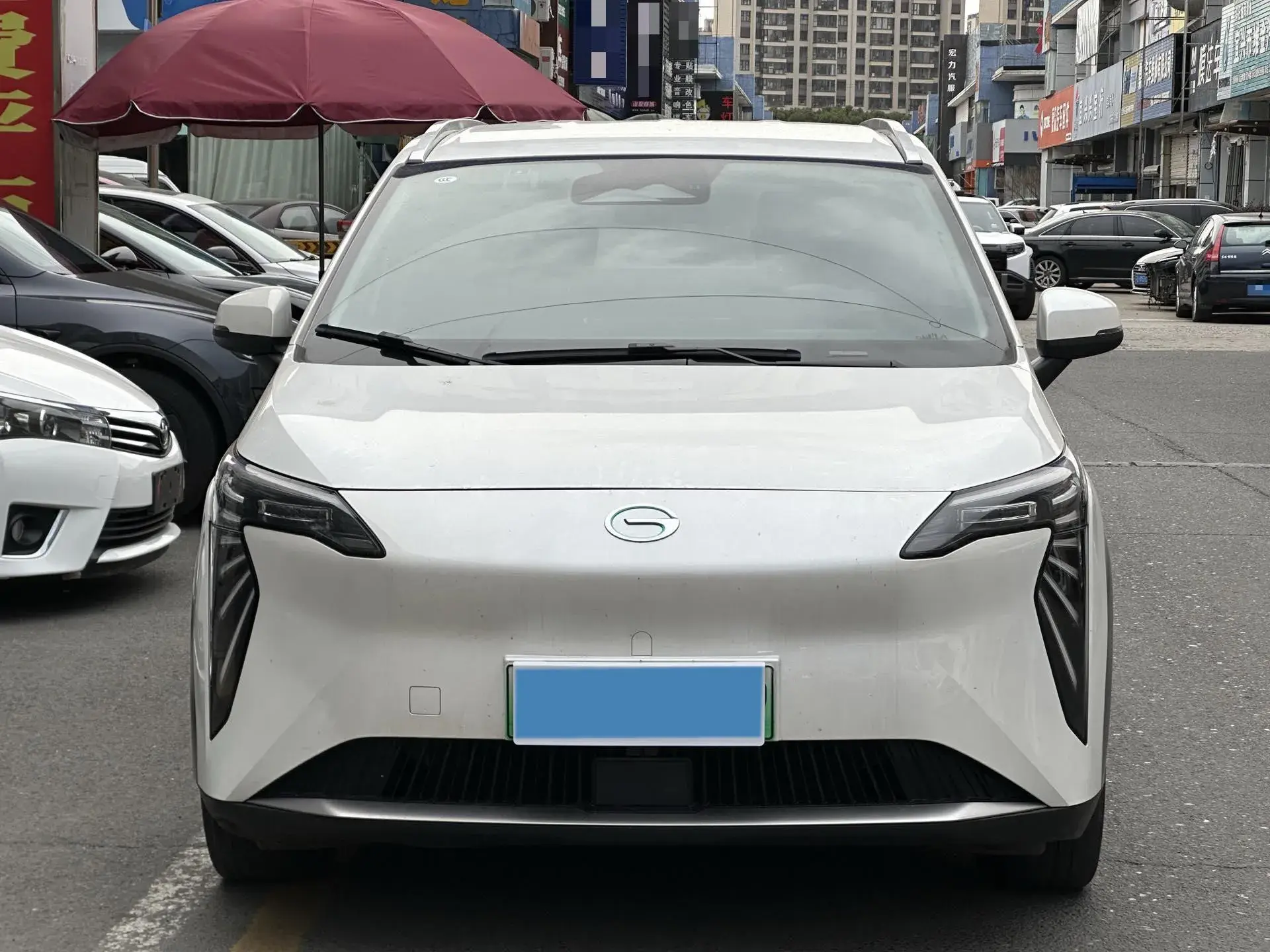 2023 AION Y thumbnail 2