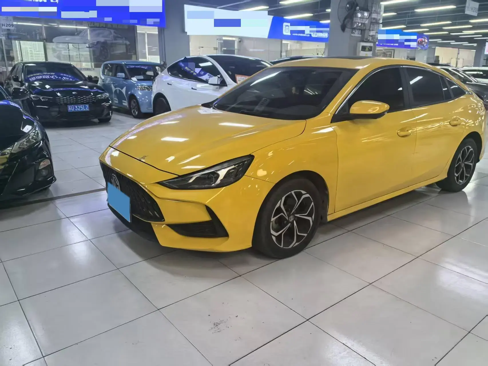 2021 MG 5 view 1