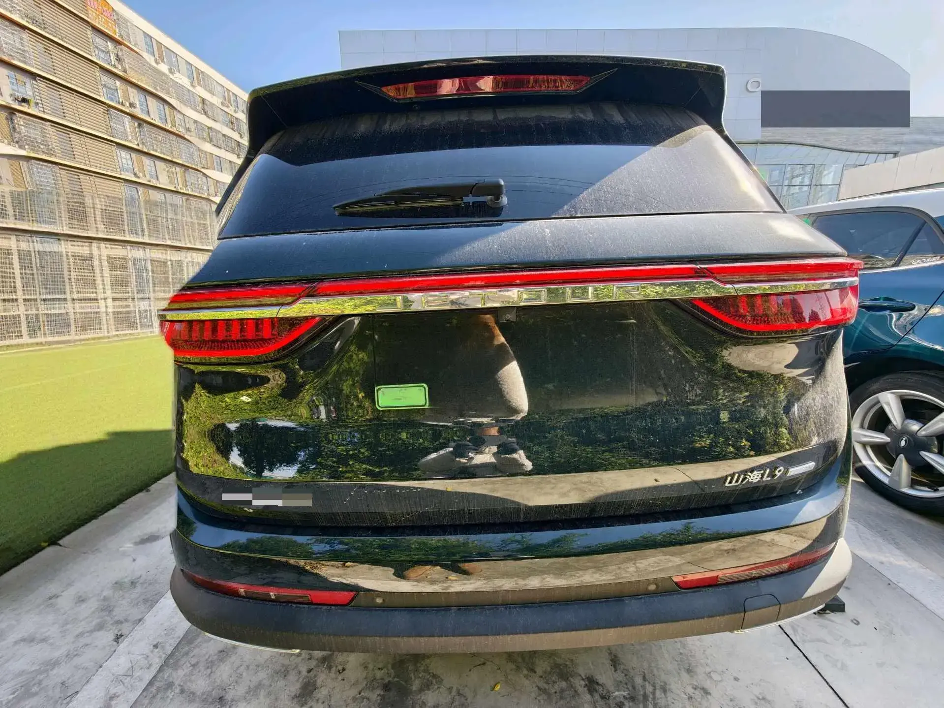 2023 JETOUR X70 thumbnail 3