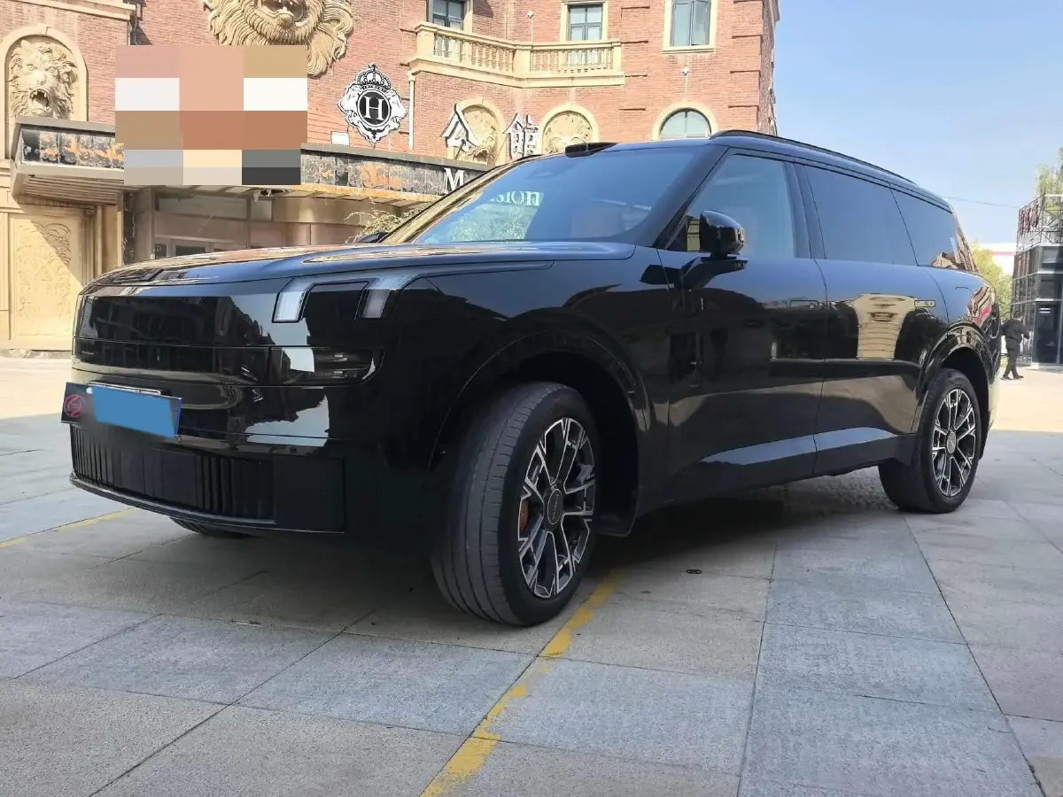 2025 LYNK&CO 900 1.5T 190HP L4 3DHT PHEV 43.3KWH