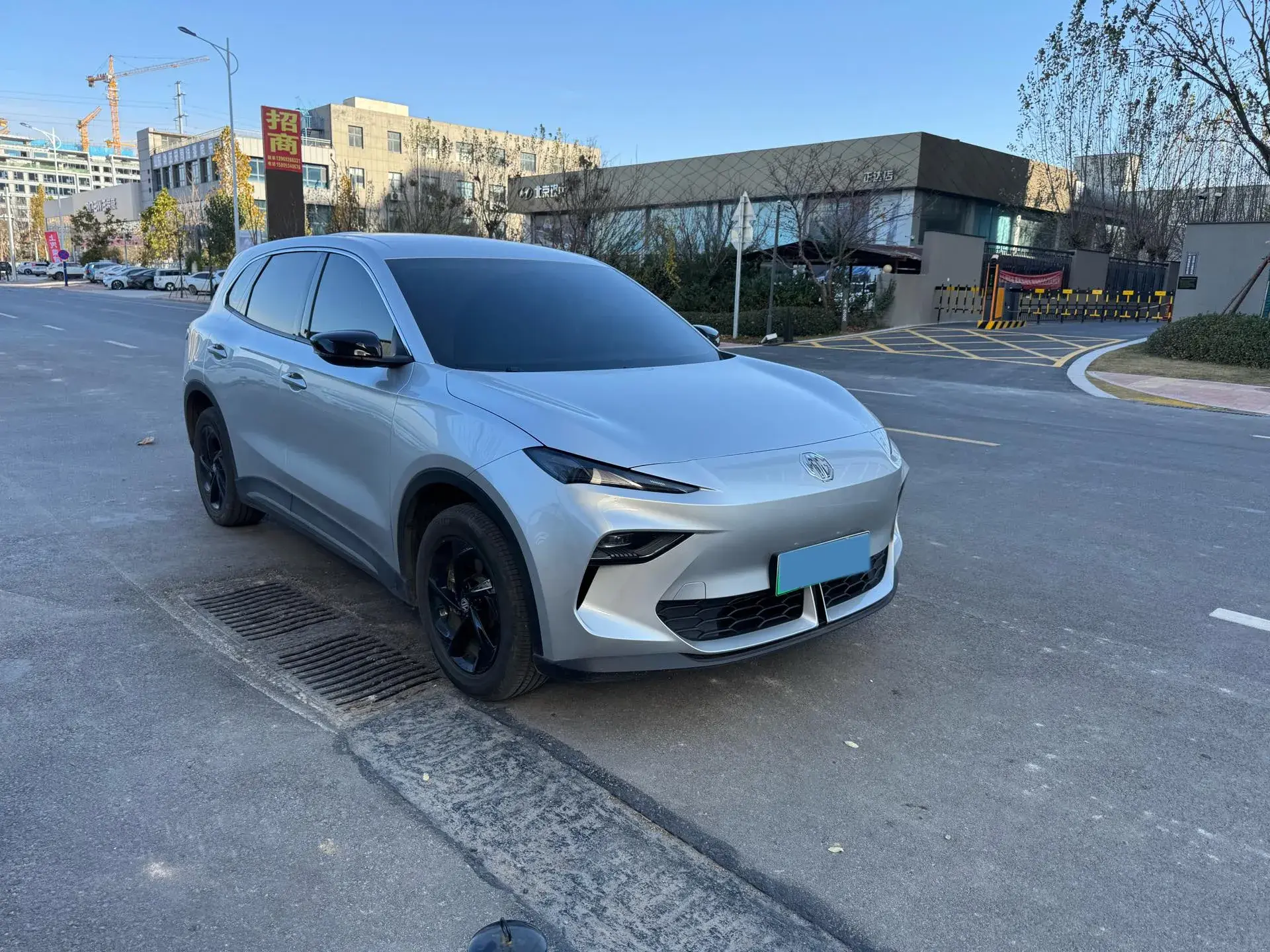 2025 MG MG thumbnail 3