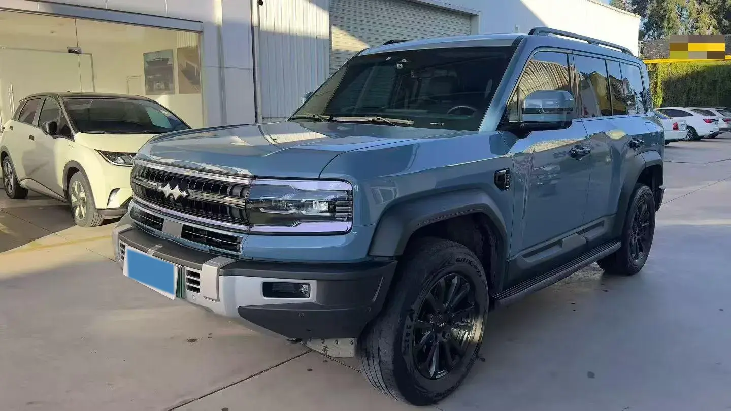 2023 FangChengBao Bao 5 1.5T 194HP L4 E-CVT PHEV 31.8KWH