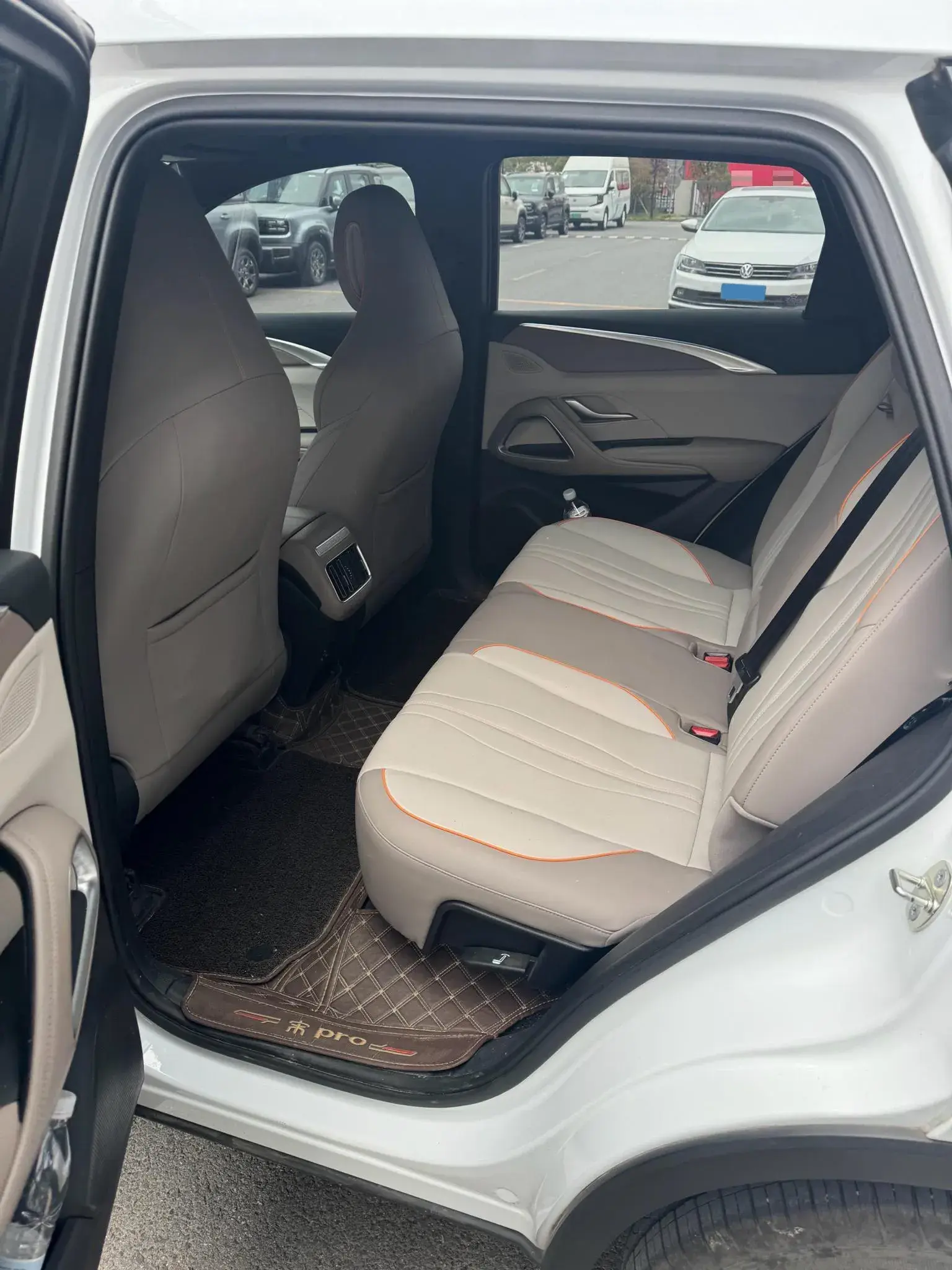 2023 BYD SONG thumbnail 4