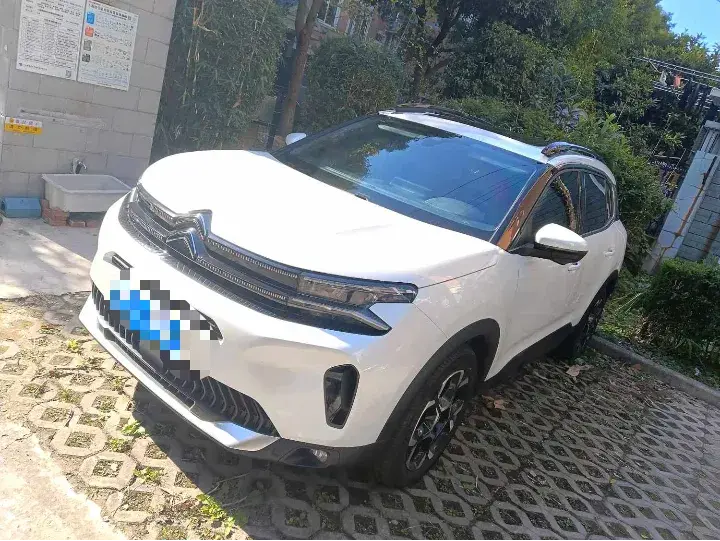 2021 CITROEN C5 view 1