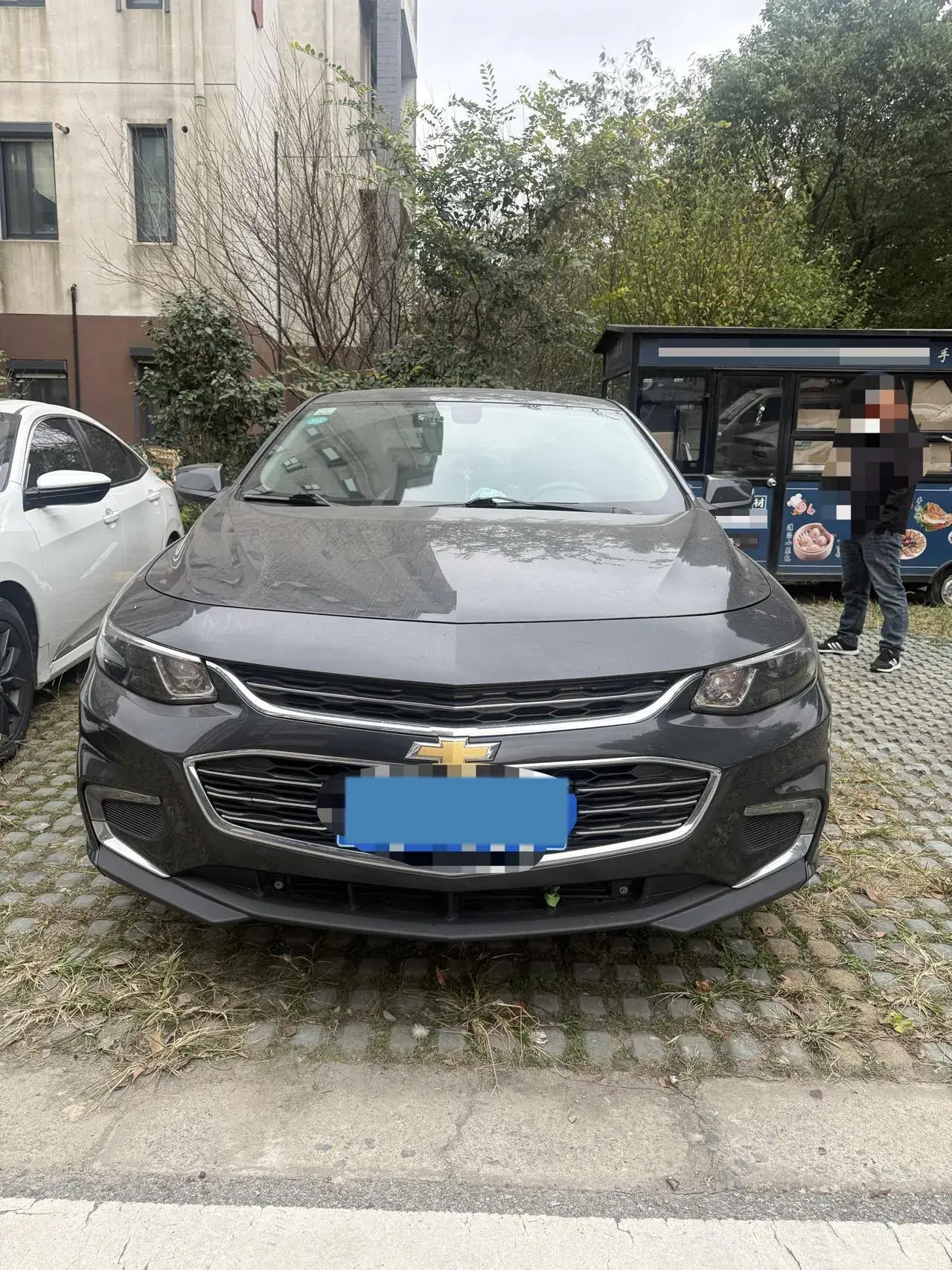 2018 CHEVROLET MALIBU thumbnail 2