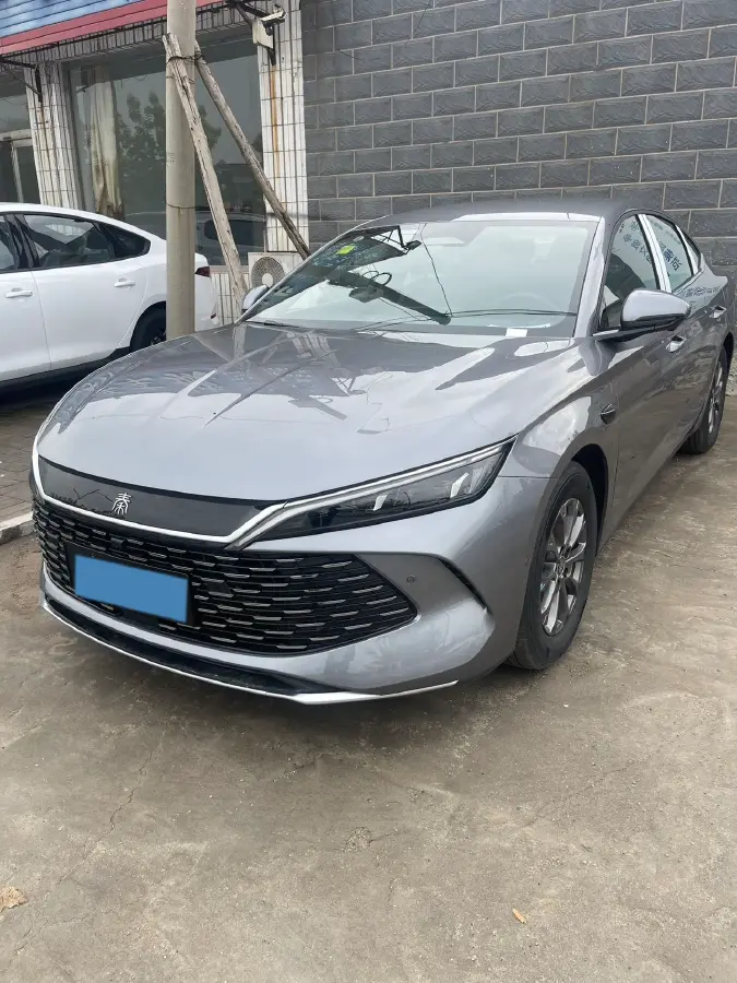 2025 BYD QinL 1.5L 101HP L4 E-CVT PHEV 10.08KWH