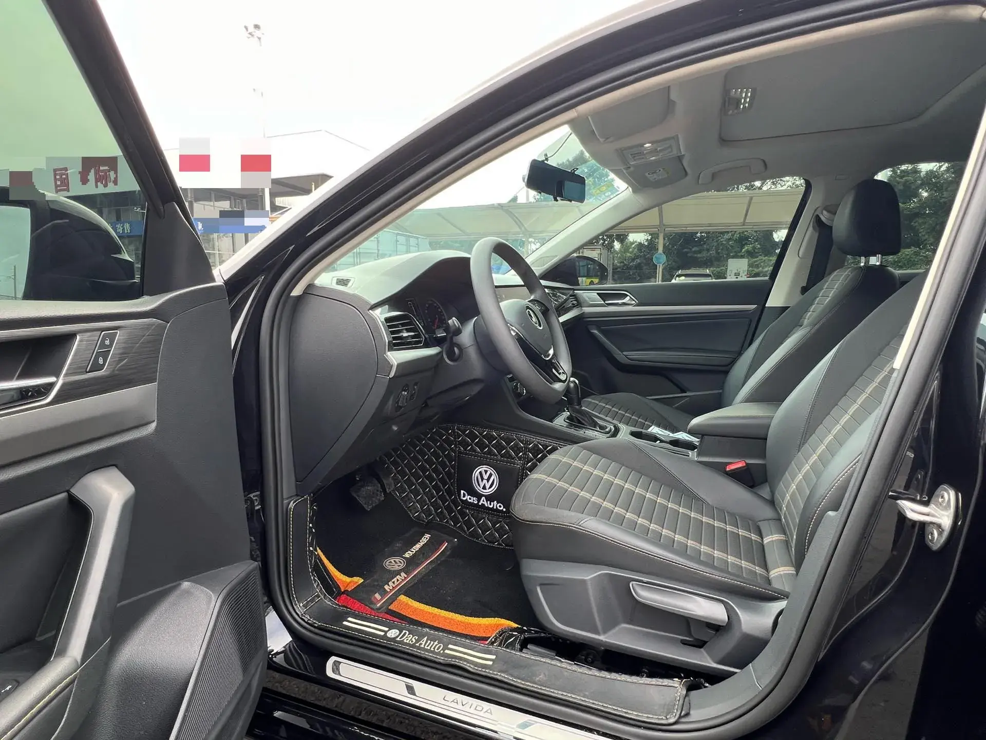 2019 VOLKSWAGEN LAVIDA thumbnail 4