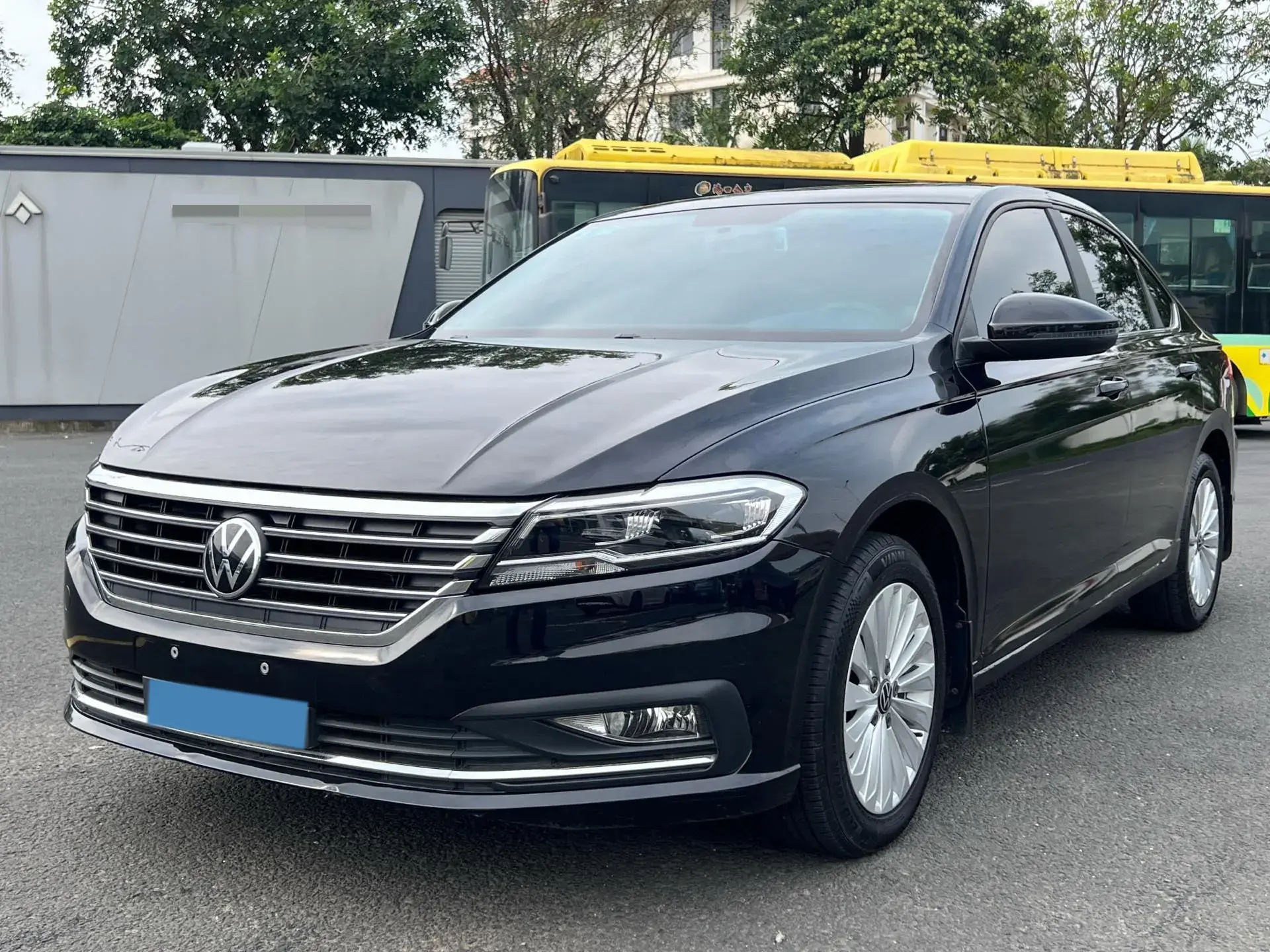 2019 VOLKSWAGEN LAVIDA view 1