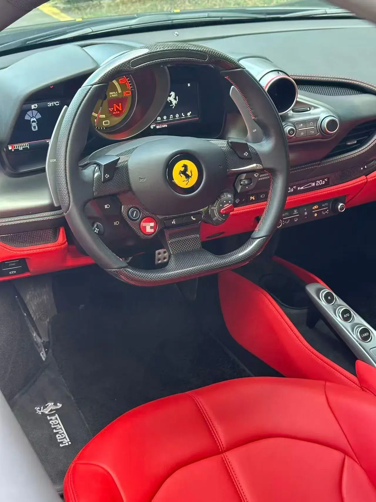 2019 FERRARI F8 thumbnail 4