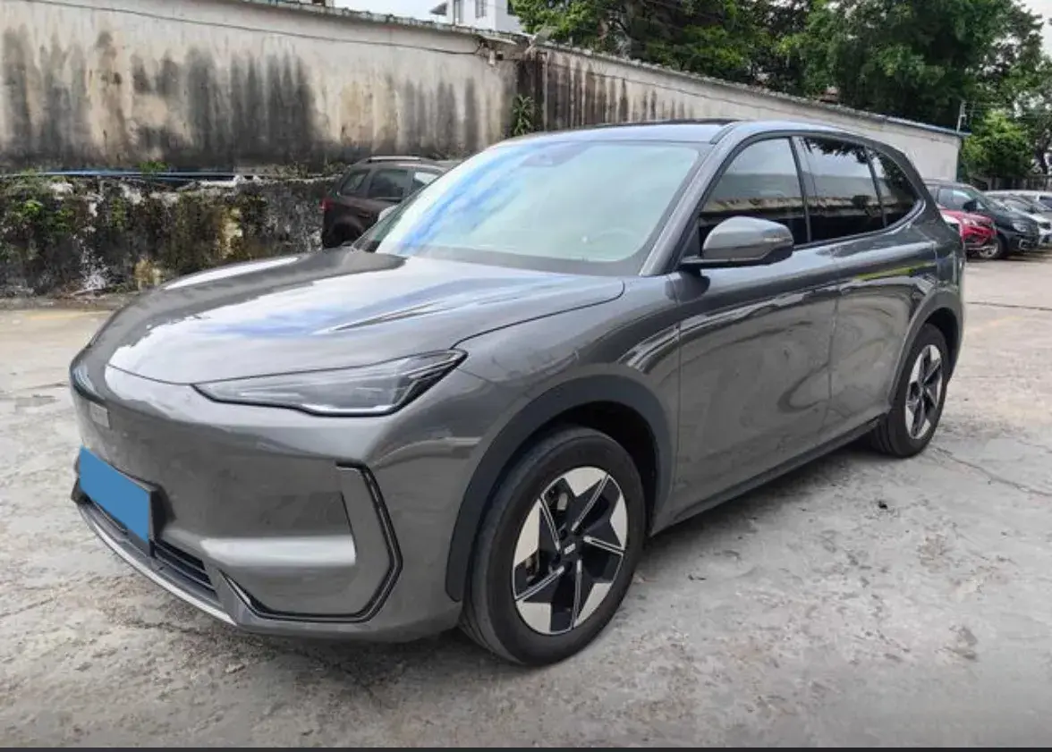 2024 GEELY GALAXY view 1