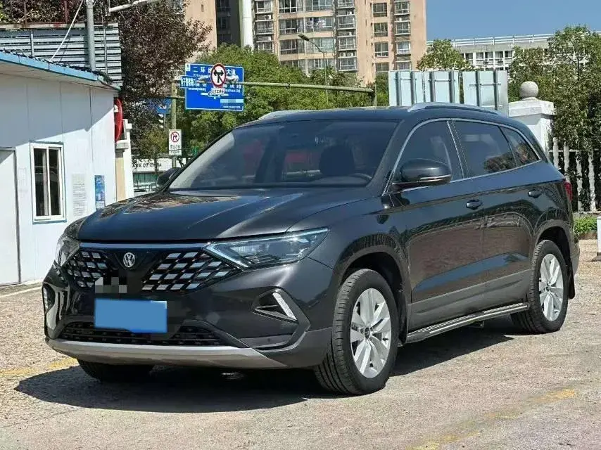 2021 JETTA VS7 view 1