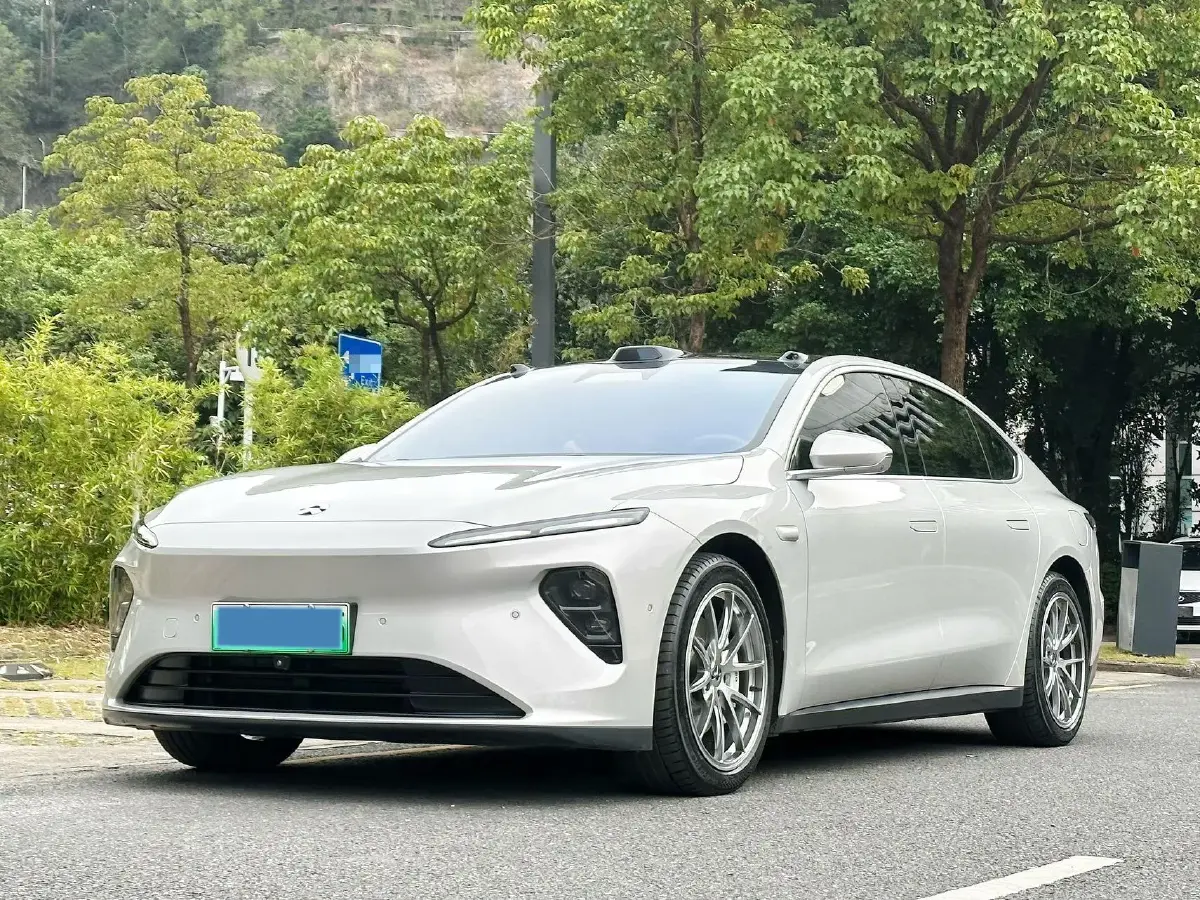 2023 NIO ET7 BEV 75KWH