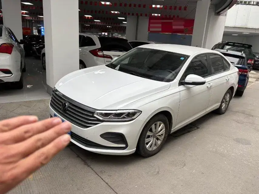 2023 Volkswagen Lavida 1.5L 113HP L4 6AT