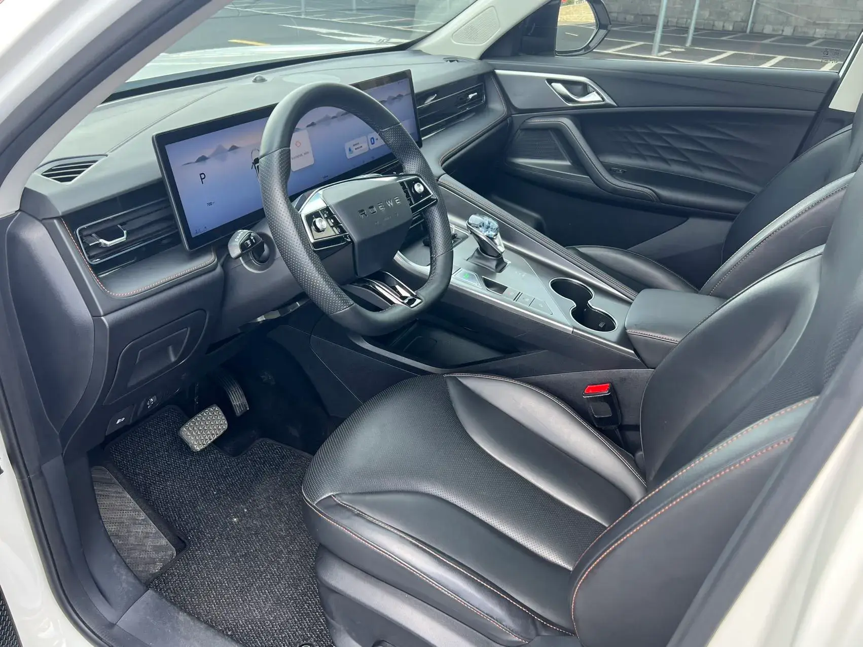 2023 ROEWE RX5 thumbnail 4