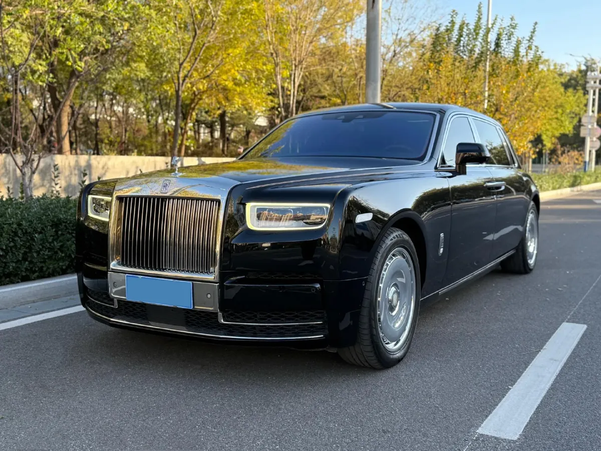 2018 Rolls-Royce Phantom 6.7T 571HP V12 8AT,autocango,china used car exporter,china ev exporter,chinese used car exporter,chinese used ev exporter