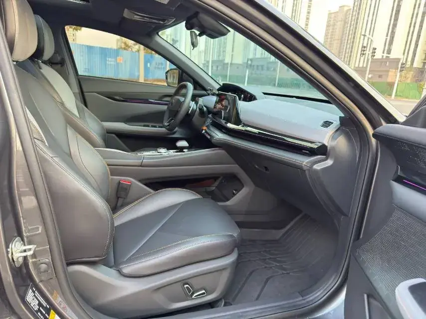 2022 CHANGAN UNI-V thumbnail 4