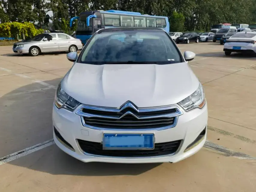 2013 CITROEN C4L thumbnail 2