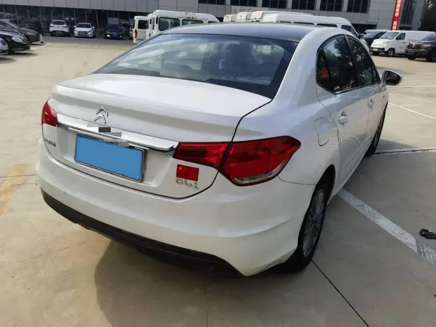 2013 CITROEN C4L thumbnail 4