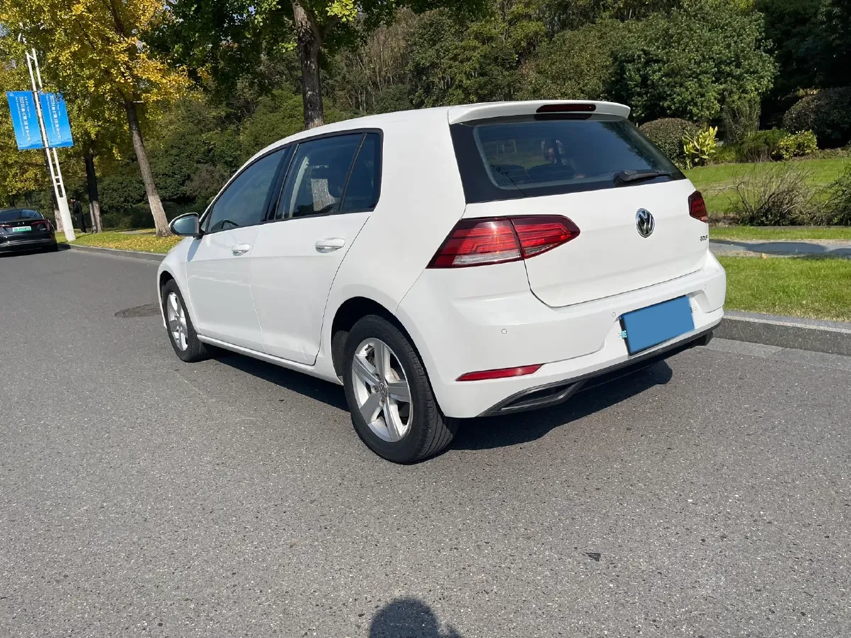 2018 Volkswagen Golf 1.6L 110HP L4 6AT,autocango,china used car exporter,china ev exporter,chinese used car exporter,chinese used ev exporter
