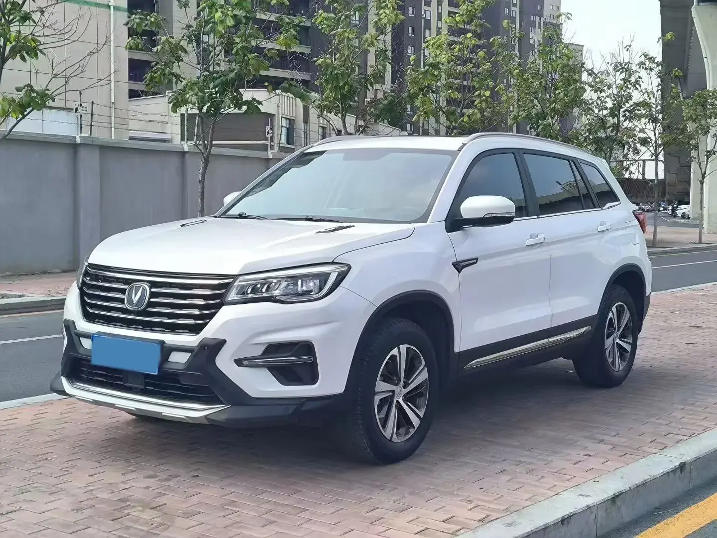 2020 CHANGAN CS75 view 1
