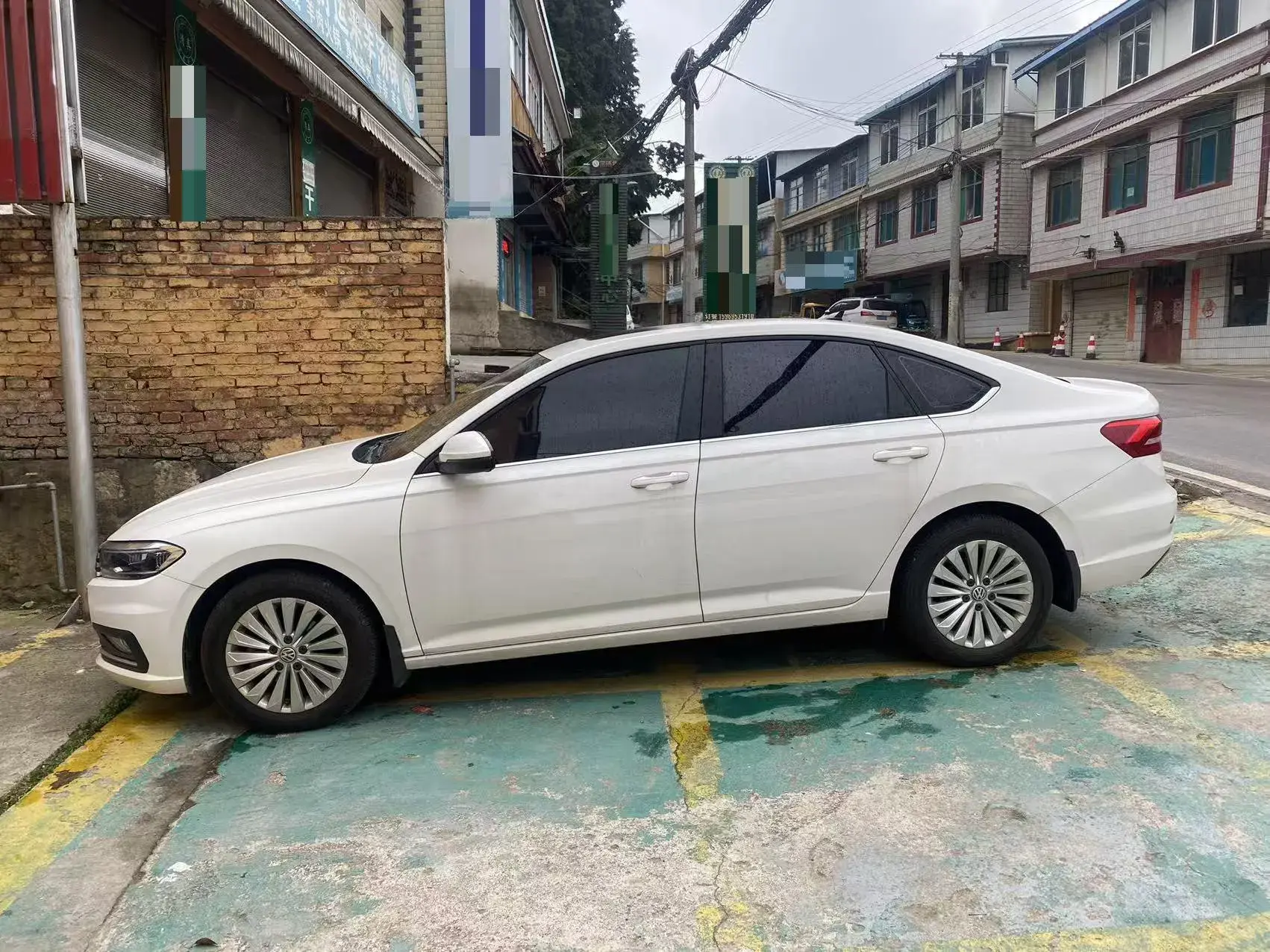 2018 VOLKSWAGEN LAVIDA thumbnail 2