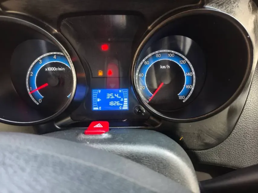 2019 DongFeng DFSK D52 1.2L 88HP L4 5MT,autocango,china used car exporter,china ev exporter,chinese used car exporter,chinese used ev exporter