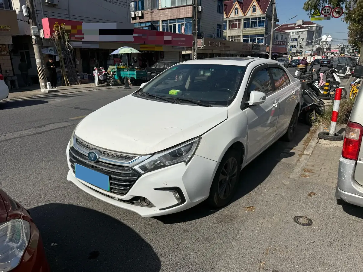 2017 BYD Qin 1.5T 154HP L4 6DCT PHEV 15.2KWH 2017 BYD Qin 1.5T 154HP L4 6DCT PHEV 15.2KWH