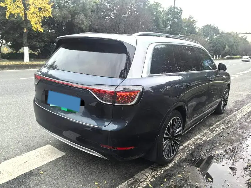 2024 AITO AITO thumbnail 4