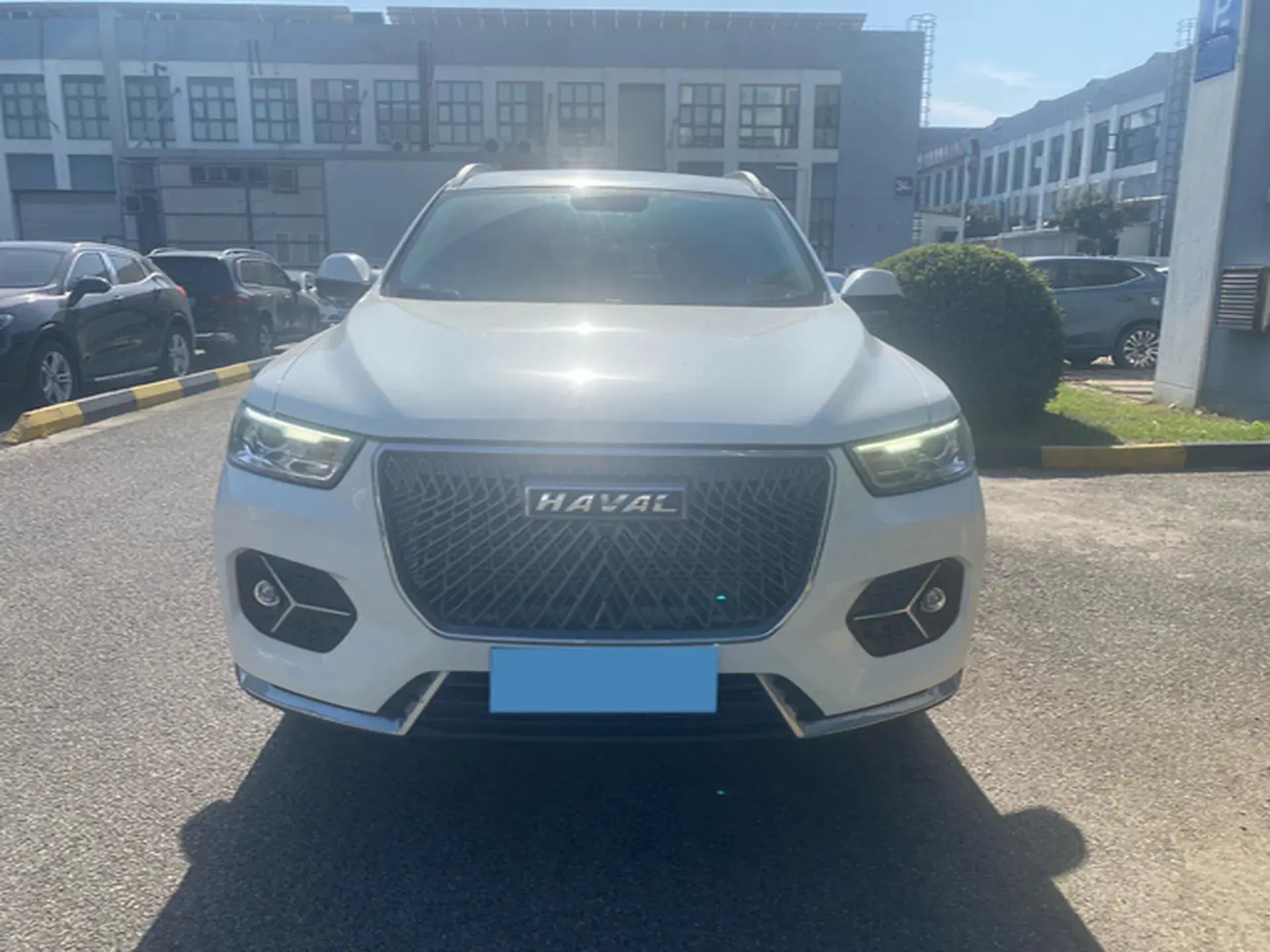 2020 HAVAL H6 thumbnail 2