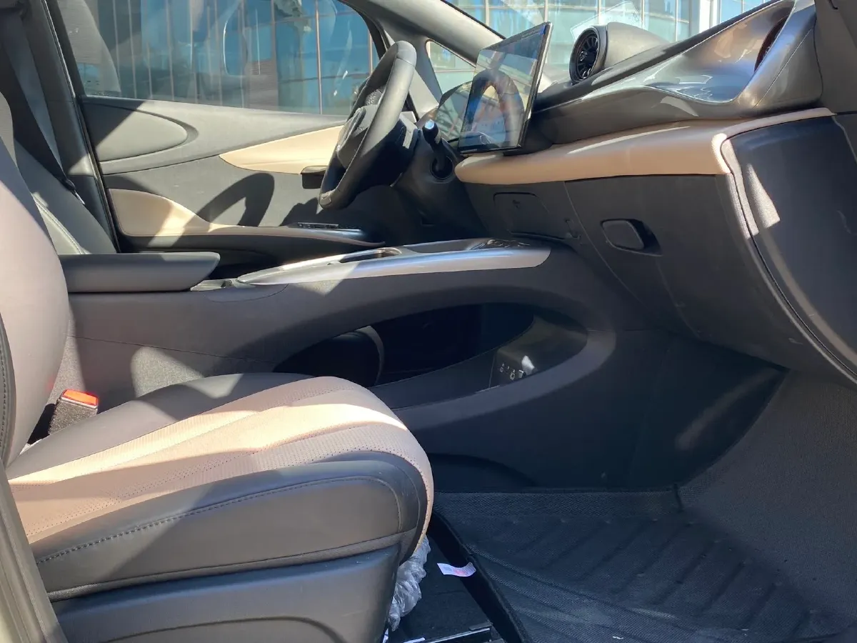 2025 BYD Dolphin BEV 45.12KWH,autocango,china used car exporter,china ev exporter,chinese used car exporter,chinese used ev exporter