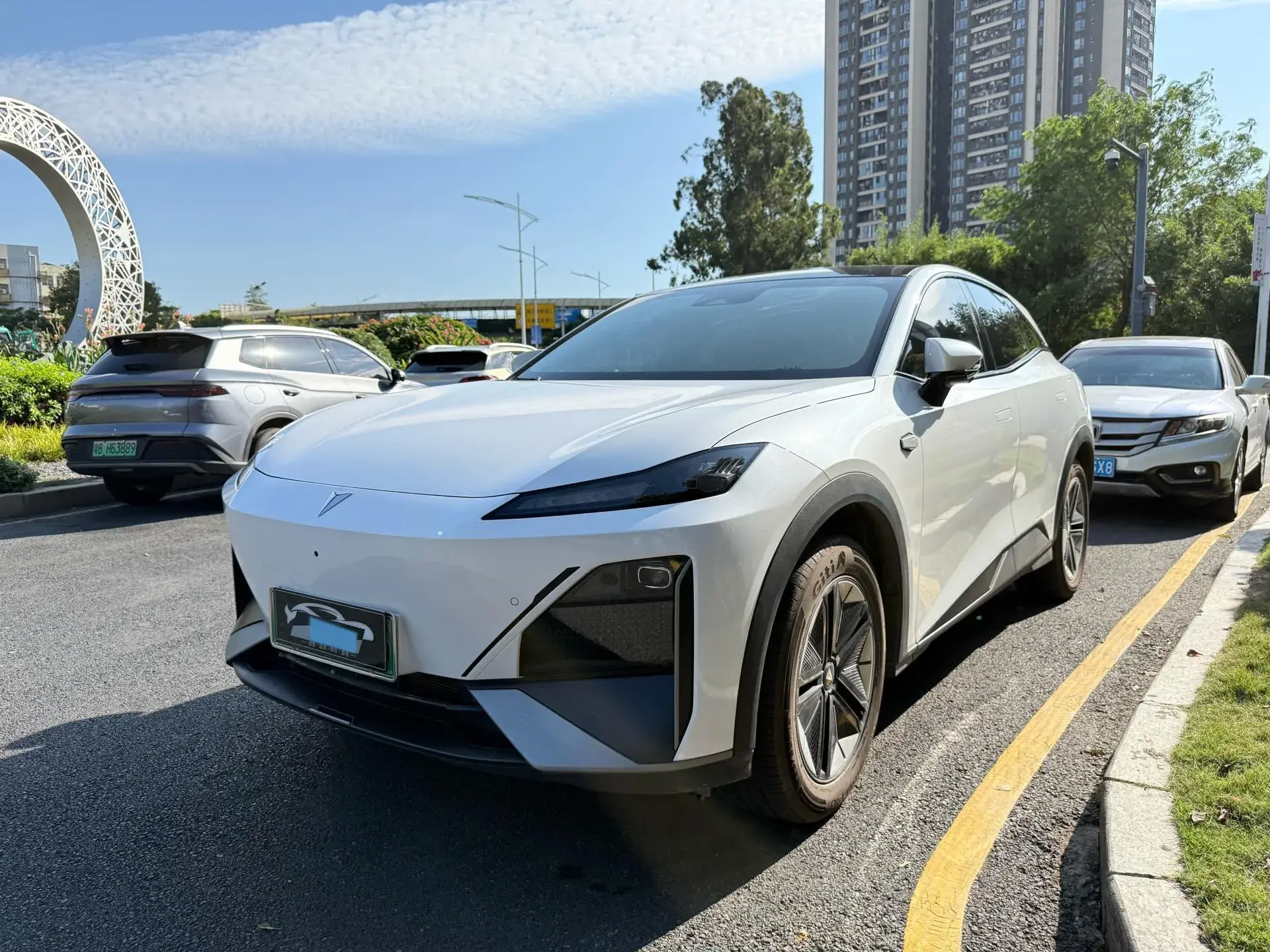 2023 DEEPAL S07 view 1