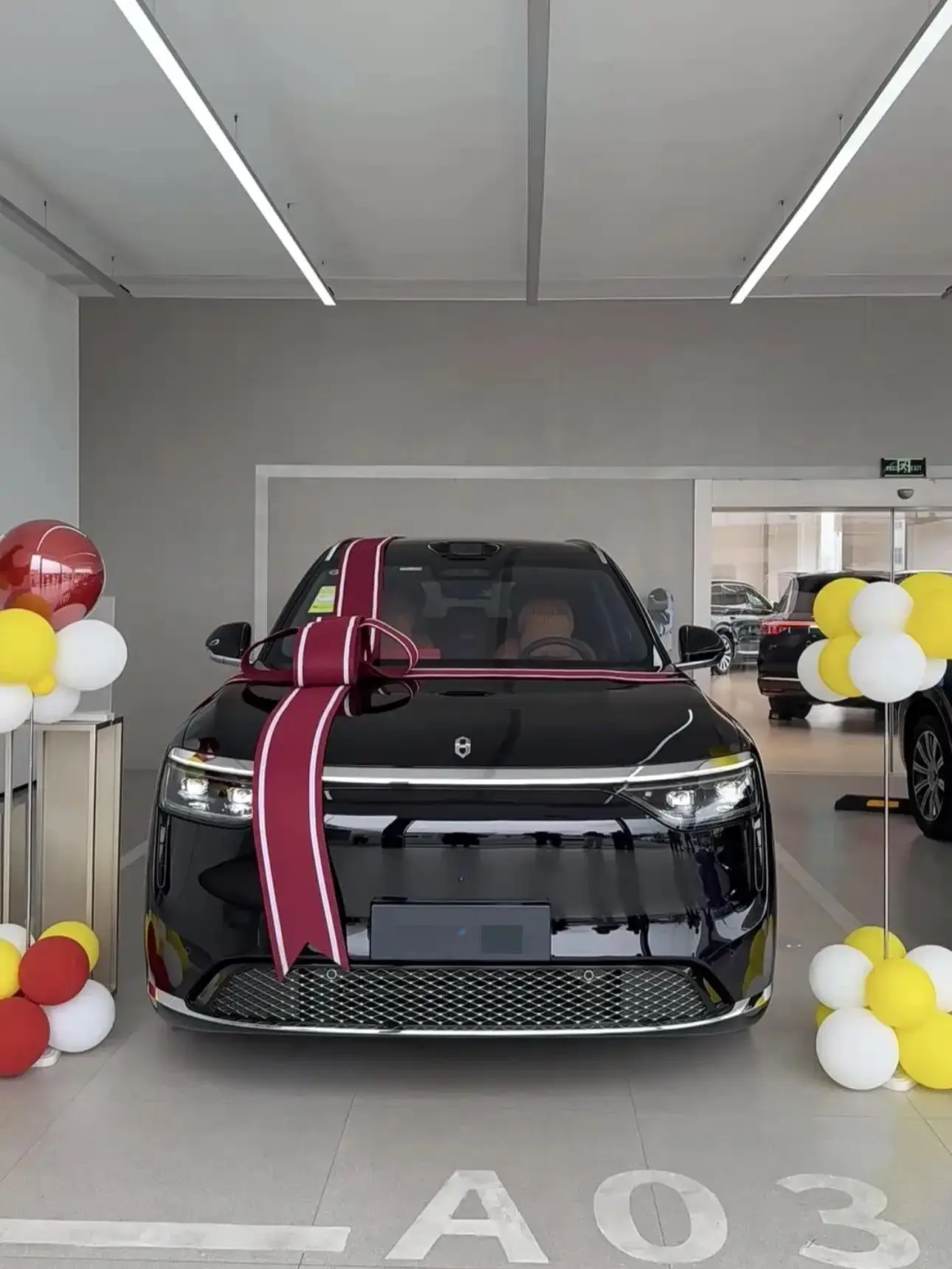 2025 AITO AITO thumbnail 2