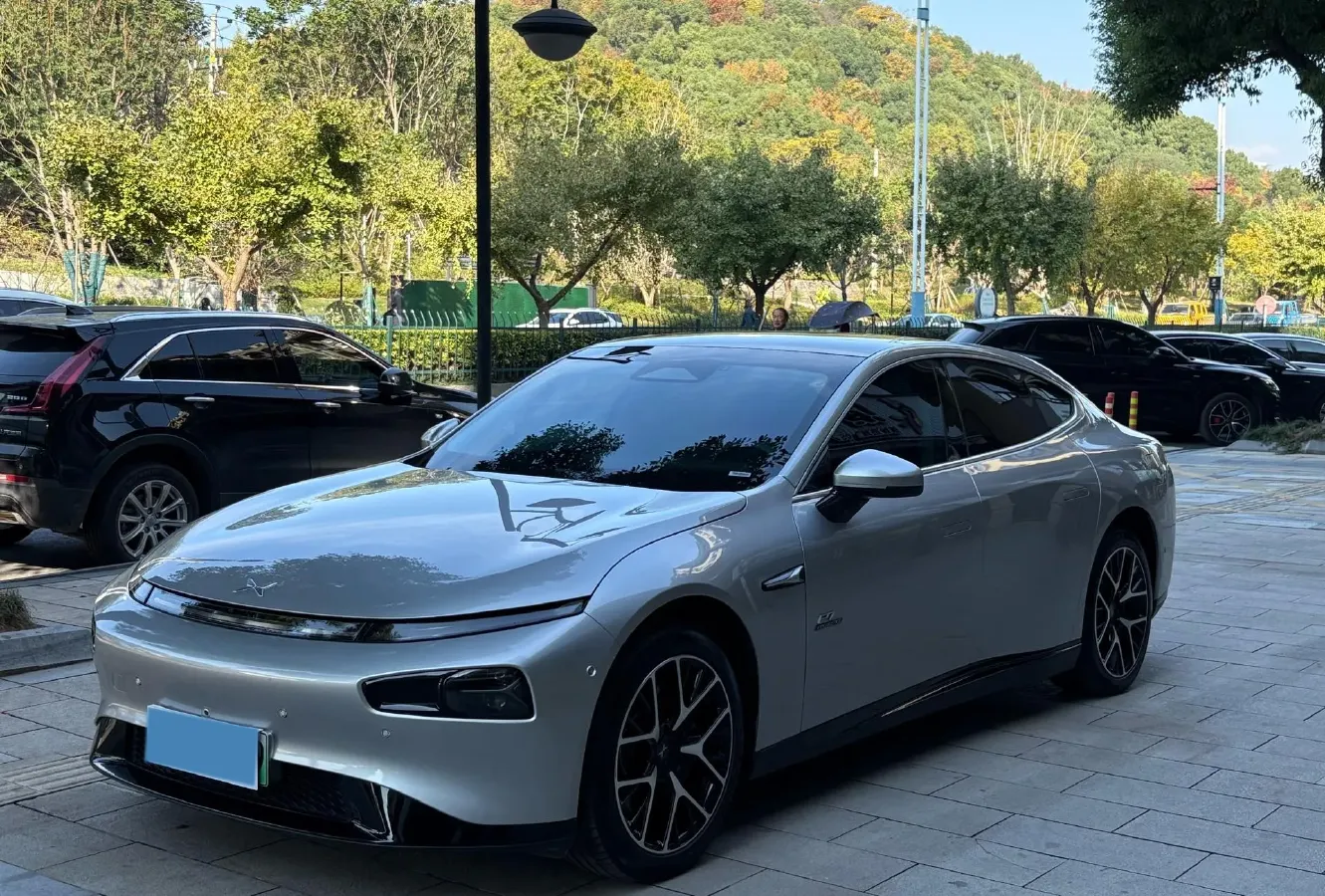 2023 Xpeng P7 BEV 86.2KWH,autocango,china used car exporter,china ev exporter,chinese used car exporter,chinese used ev exporter