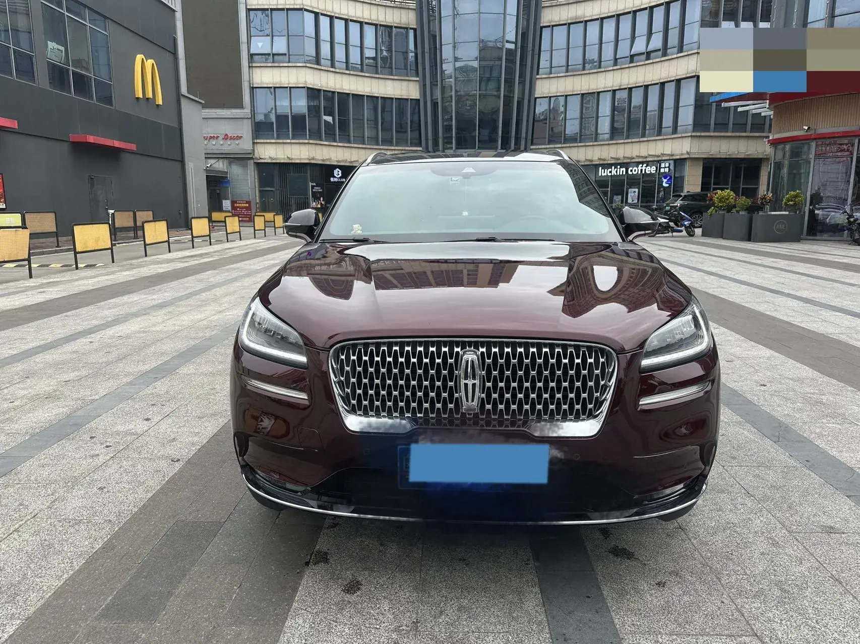 2021 LINCOLN CORSAIR thumbnail 2