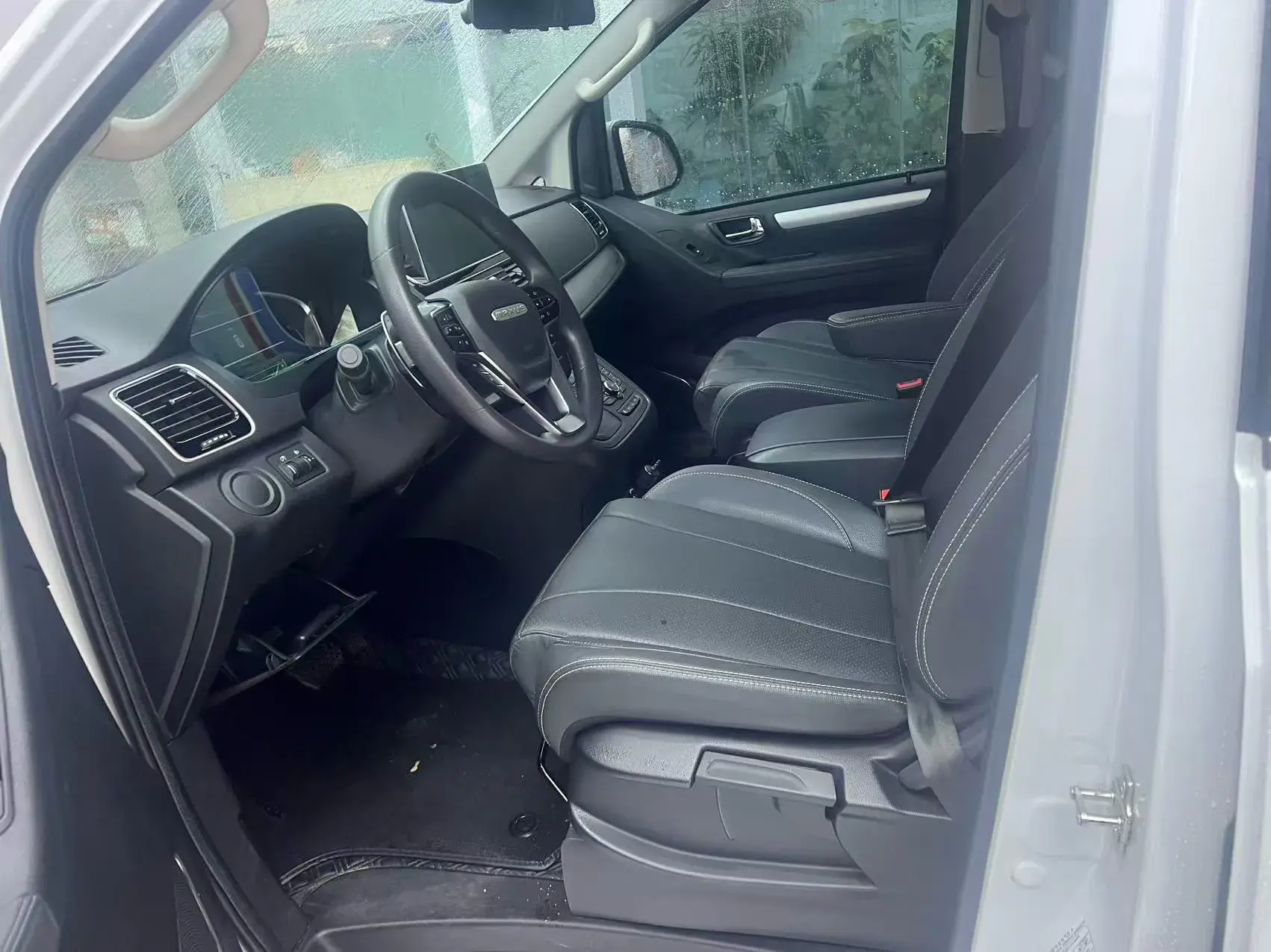 2023 MAXUS G20 thumbnail 2