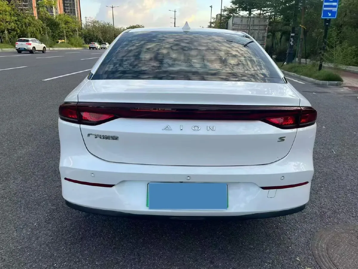 2018 GAC Trumpchi GS4 1.5T 152HP L4 6MT,autocango,china used car exporter,china ev exporter,chinese used car exporter,chinese used ev exporter