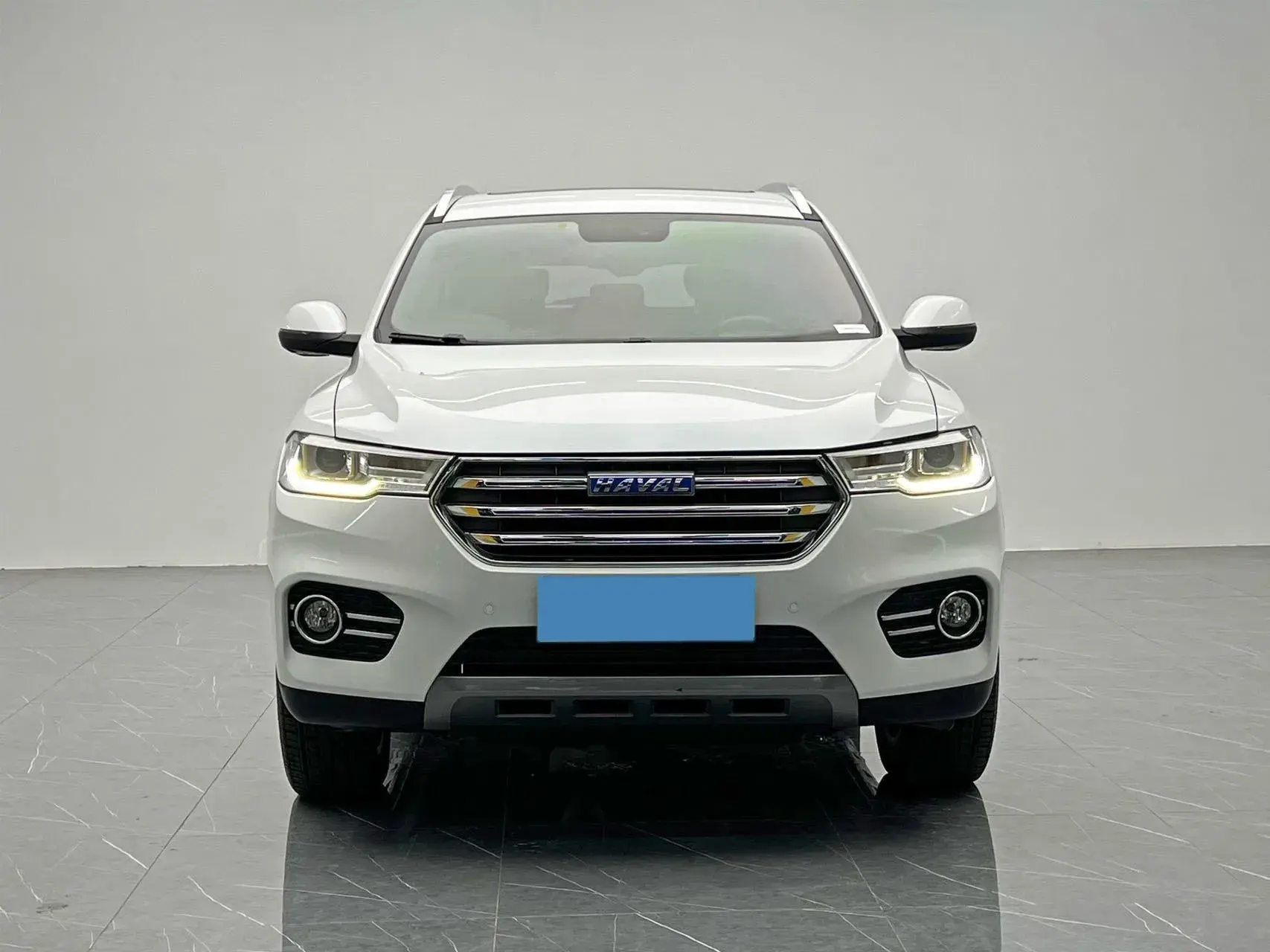 2017 HAVAL H6 thumbnail 2