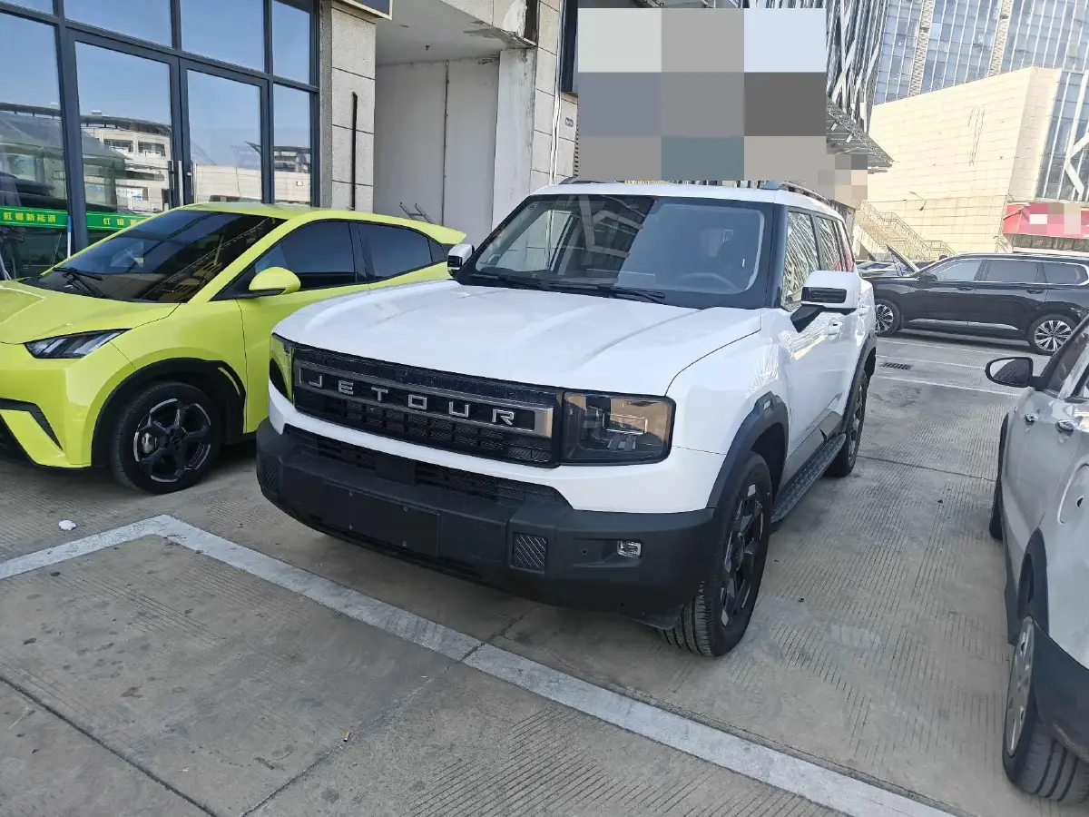 2025 Jetour Freeman 2.0T 254HP L4 8AT