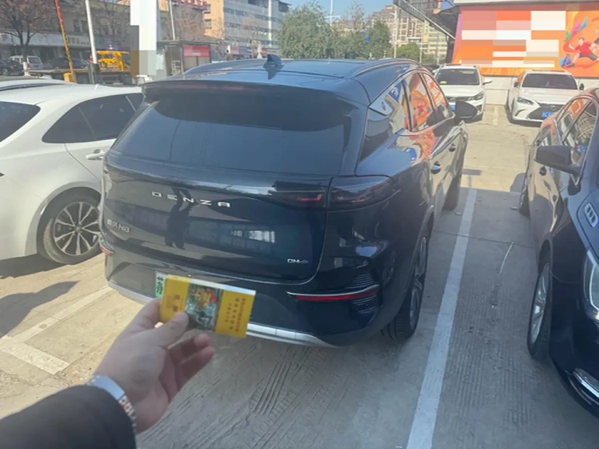 2023 Denza N8 1.5T 139HP L4 E-CVT PHEV 45.8KWH,autocango,china used car exporter,china ev exporter,chinese used car exporter,chinese used ev exporter