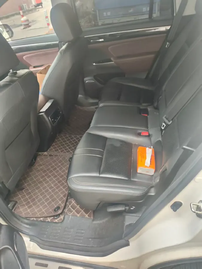 2017 GAC Trumpchi GS8 2.0T 201HP L4 6AT,autocango,china used car exporter,china ev exporter,chinese used car exporter,chinese used ev exporter