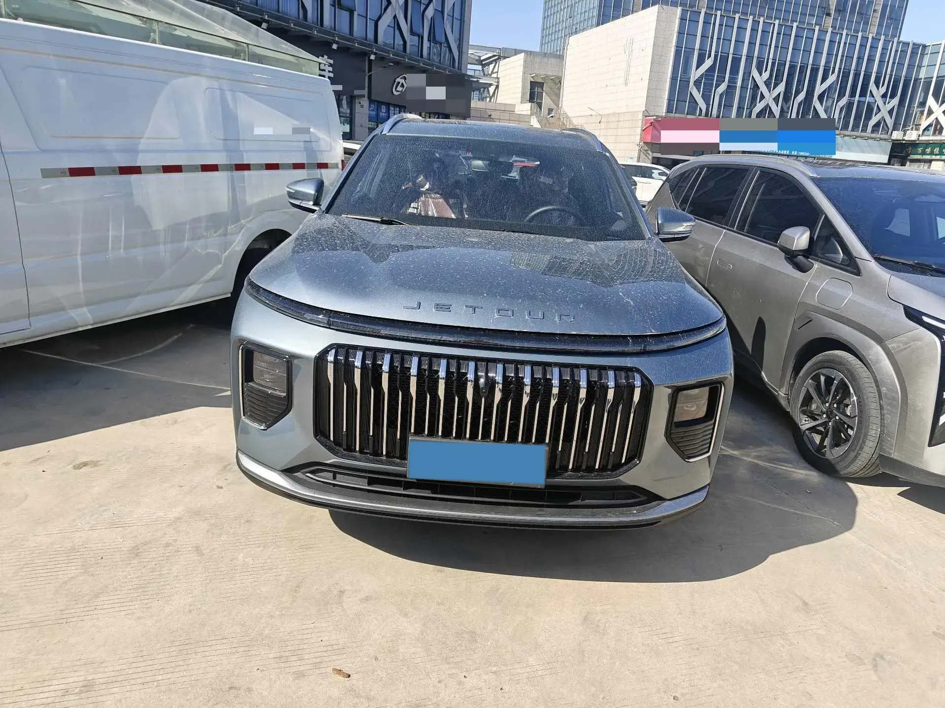 2023 JETOUR X70 thumbnail 2