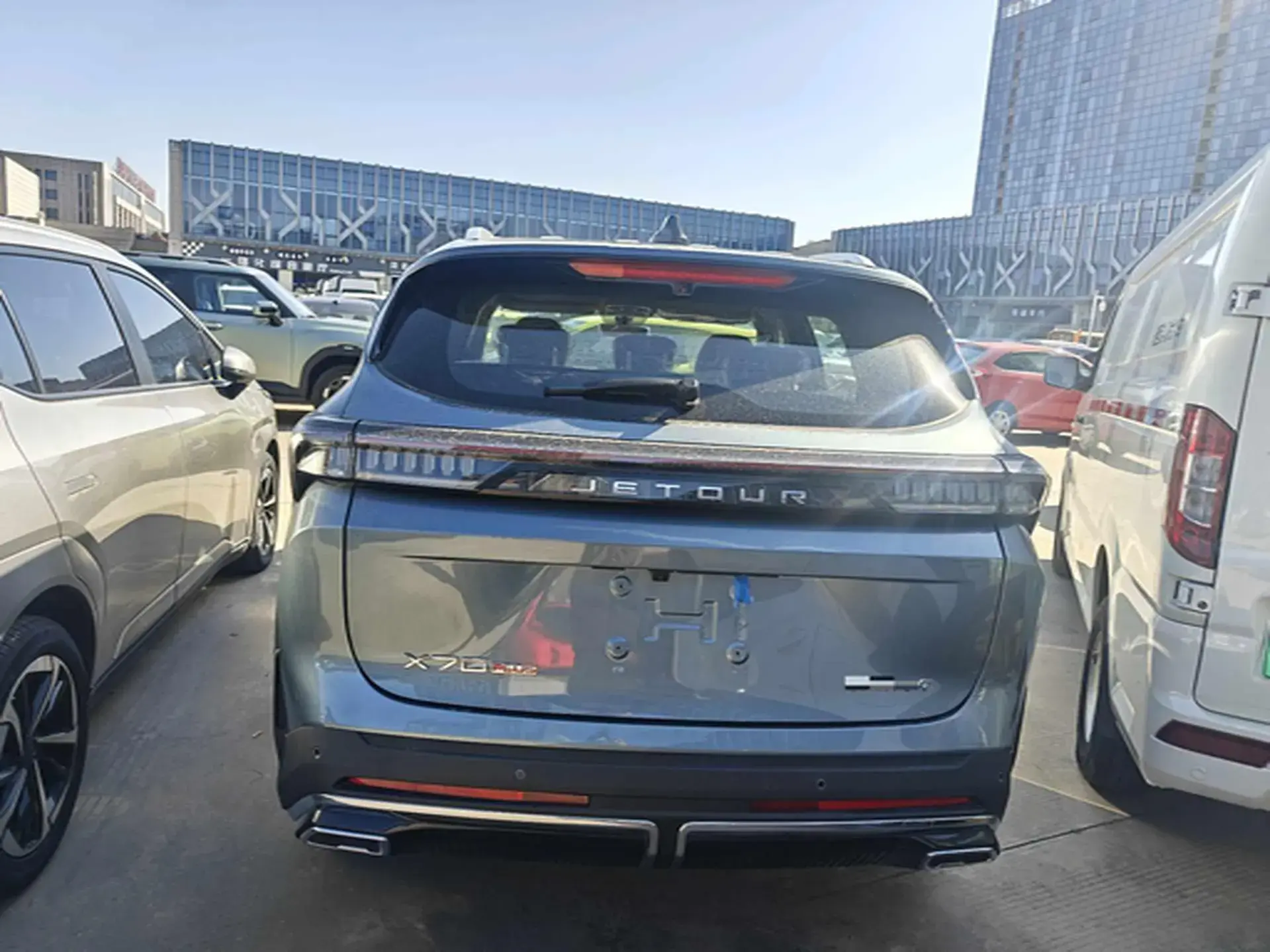 2023 JETOUR X70 thumbnail 4